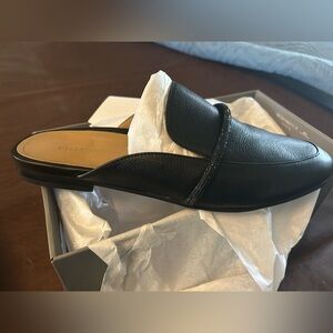Vionic Seraphina Leather Mule - Never worn - Black size 10